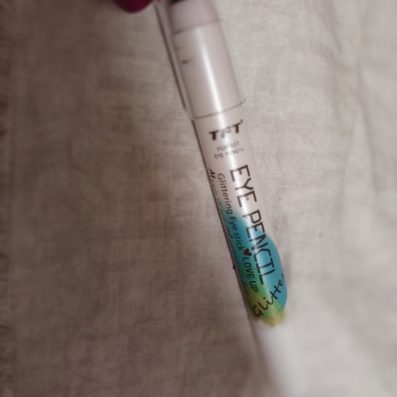 Makeup bundle - Picture 9 of 15